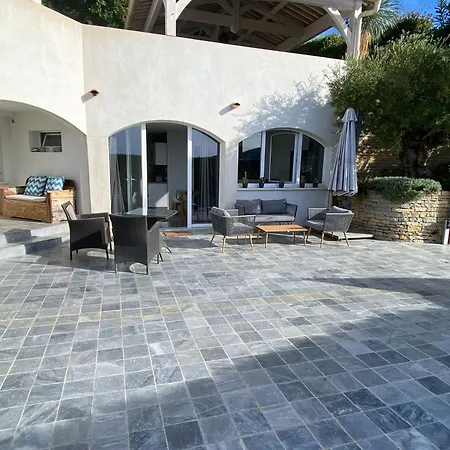 Pensionat Prive A La Paradis De Valcros